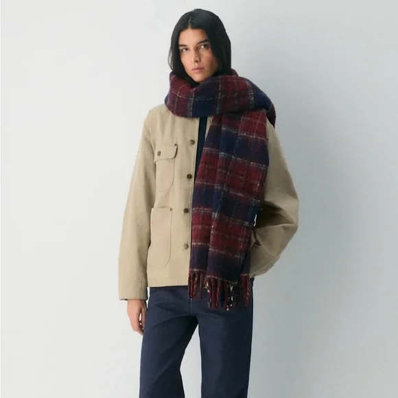 Aritzia Wilfred Twist Fringe Wool Blend Rectangular Warm Plaid Scarf One Size - Picture 2 of 10